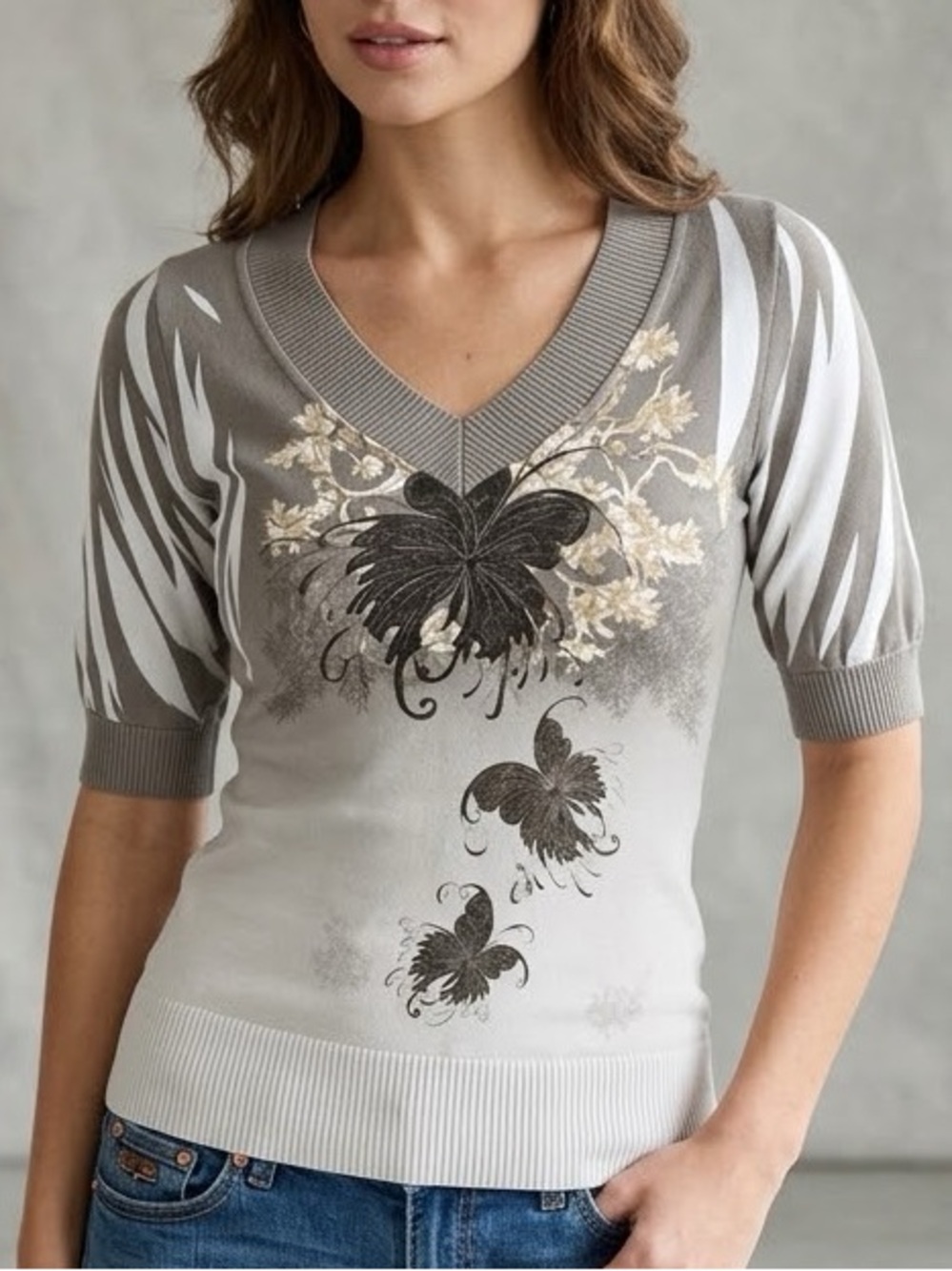 Body Central Brown Cream Floral Flower Butterfly 3/4 Sleeve Sweater Blouse Sz M